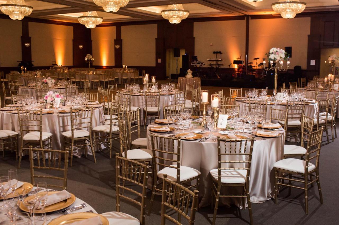 Intercontinental Cleveland By Ihg Hotel Bagian luar foto